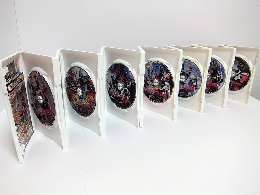 仮面ライダーディケイド Volume 1〜7（全7巻）セット Amazon.co.jp: 仮面ライダーディケイド DVD全7巻セット : DVD